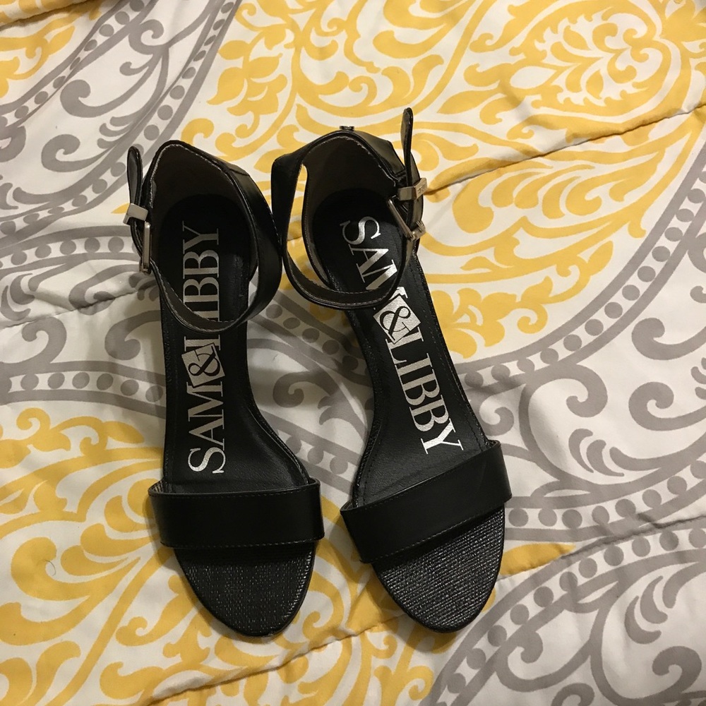 Wedge sandals